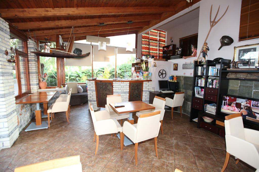 Poledas Apartments Jeorjúpoli Szoba fotó